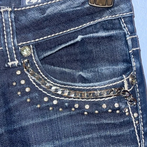 Miss Me Bootcut Jeans - size 25 Thick Stitch Bling Chain. X - Picture 4 of 7